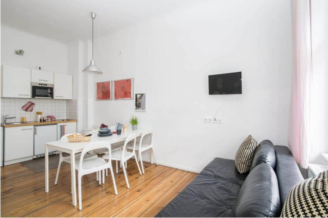 Mooeve Friedrichs Mid Apartment Berlin Luaran gambar