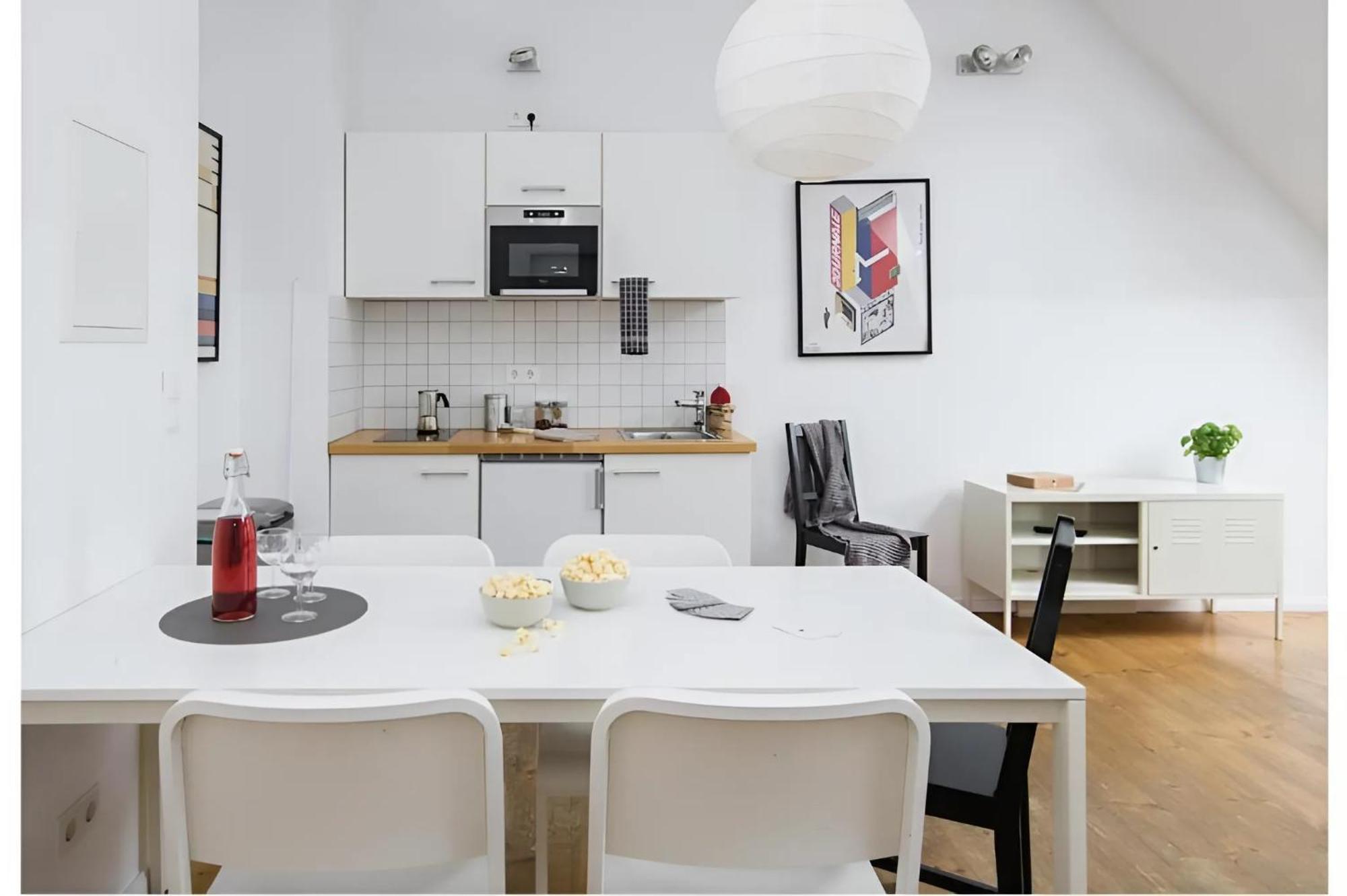 Mooeve Friedrichs Mid Apartment Berlin Luaran gambar