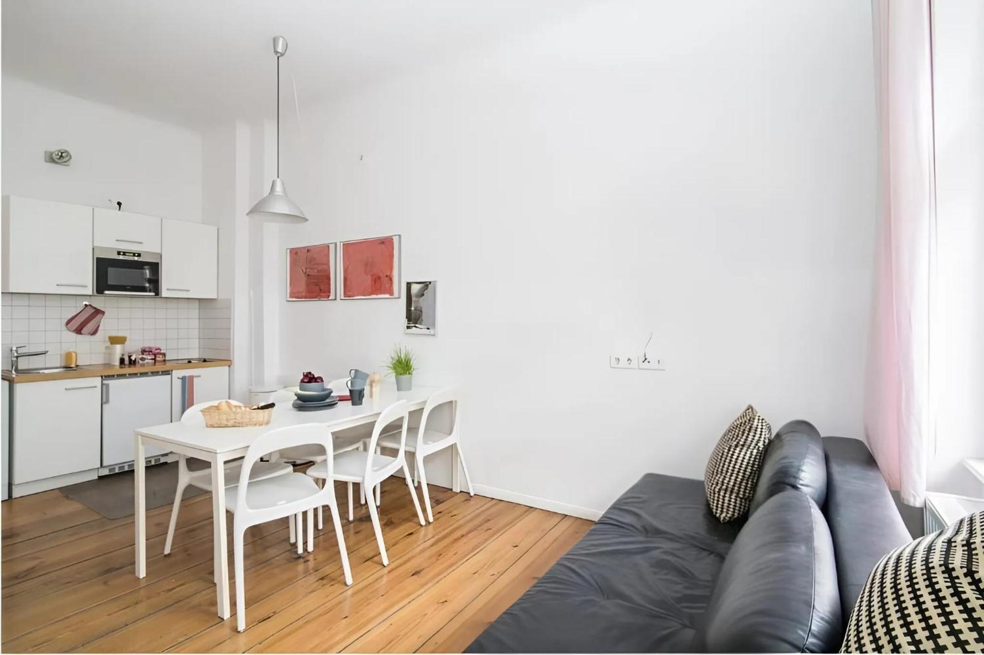 Mooeve Friedrichs Mid Apartment Berlin Luaran gambar